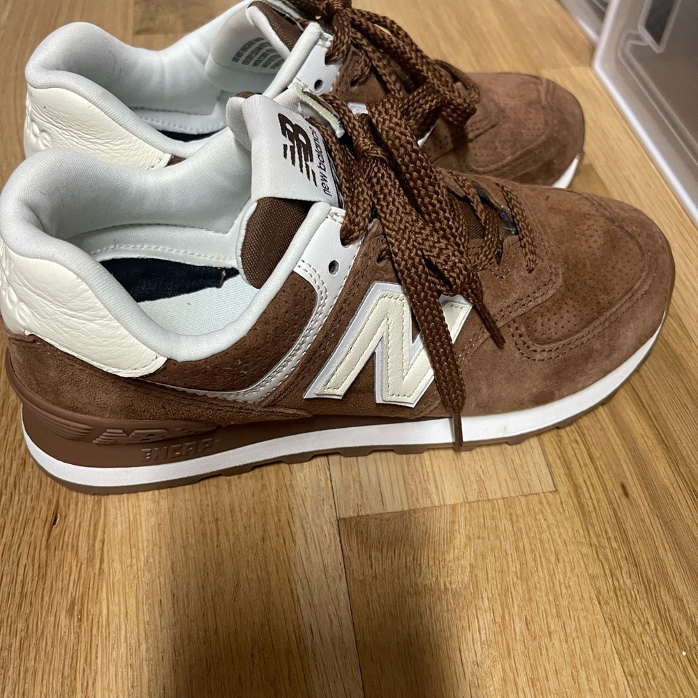 New Balance Men's Brown and White Sneakers